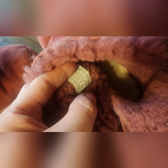 Uggs - Picture 3 of 6